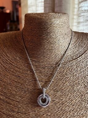 Swarovski Silver Crystal Concentric Circles Pendant Snake Chain Necklace 16”